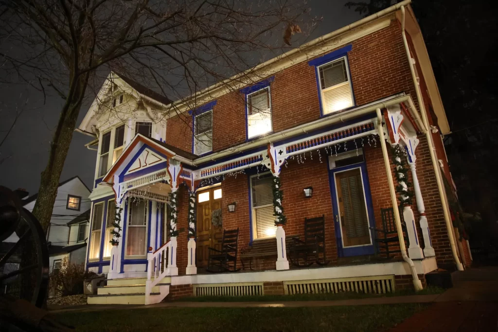 Haunted Brickhouse Inn Gettysburg